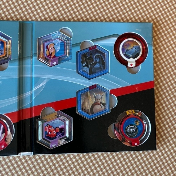 DISNEY INFINITY Power Disc Album With all 20 Wave Discs. Stitch-Nemo-Anna-Merida - Picture 11 of 16